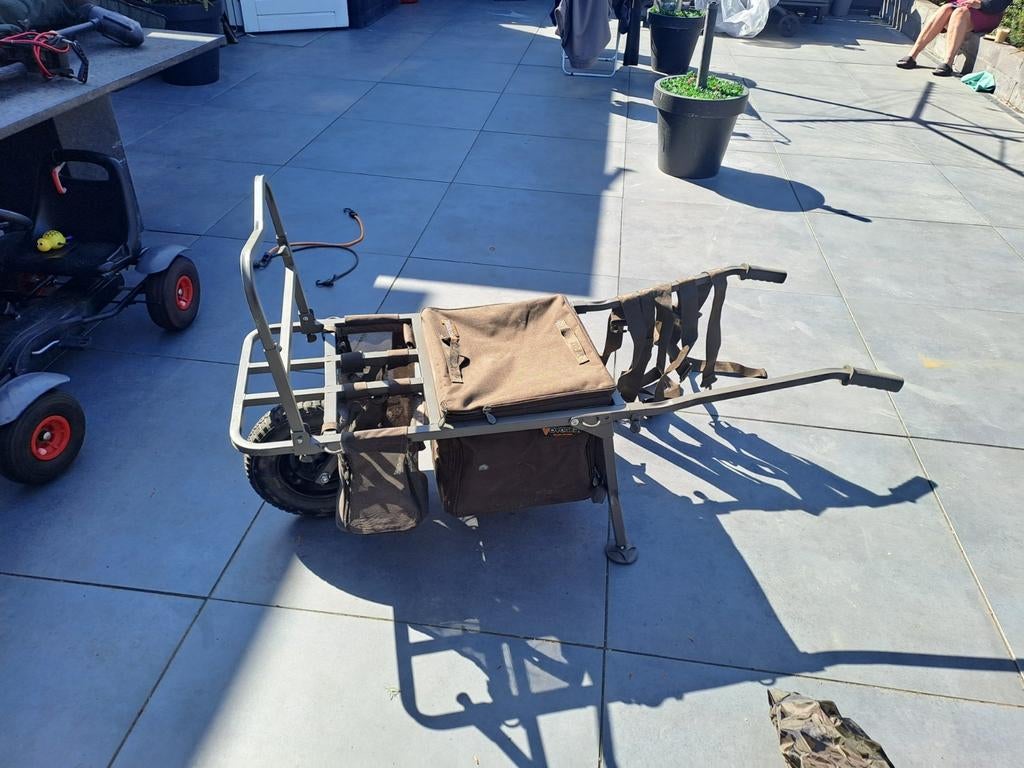 Fox barrow Deluxe inc regenhoes gereserveerd, Ophalen, Zo goed als nieuw, Overige typen