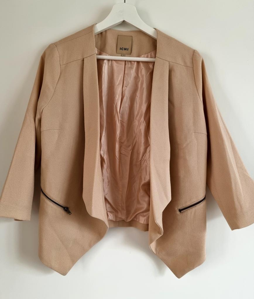 Stijlvol ICHI Jasje - zalmkleur peach, Maat 34 (XS), ICHI, Overige kleuren, Ophalen of Verzenden, Zo goed als nieuw