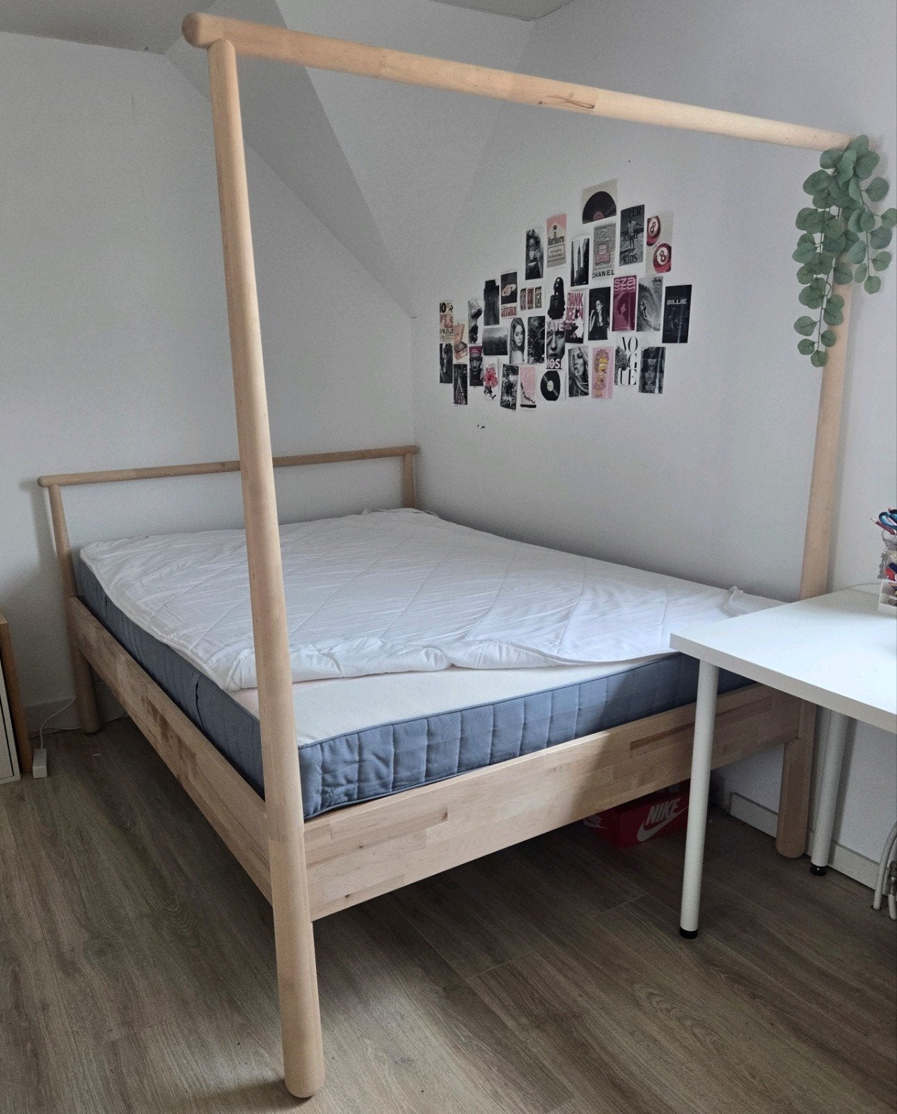 Gjora houten bedframe 140x200, Ophalen, Tweepersoons, 140 cm, Zo goed als nieuw