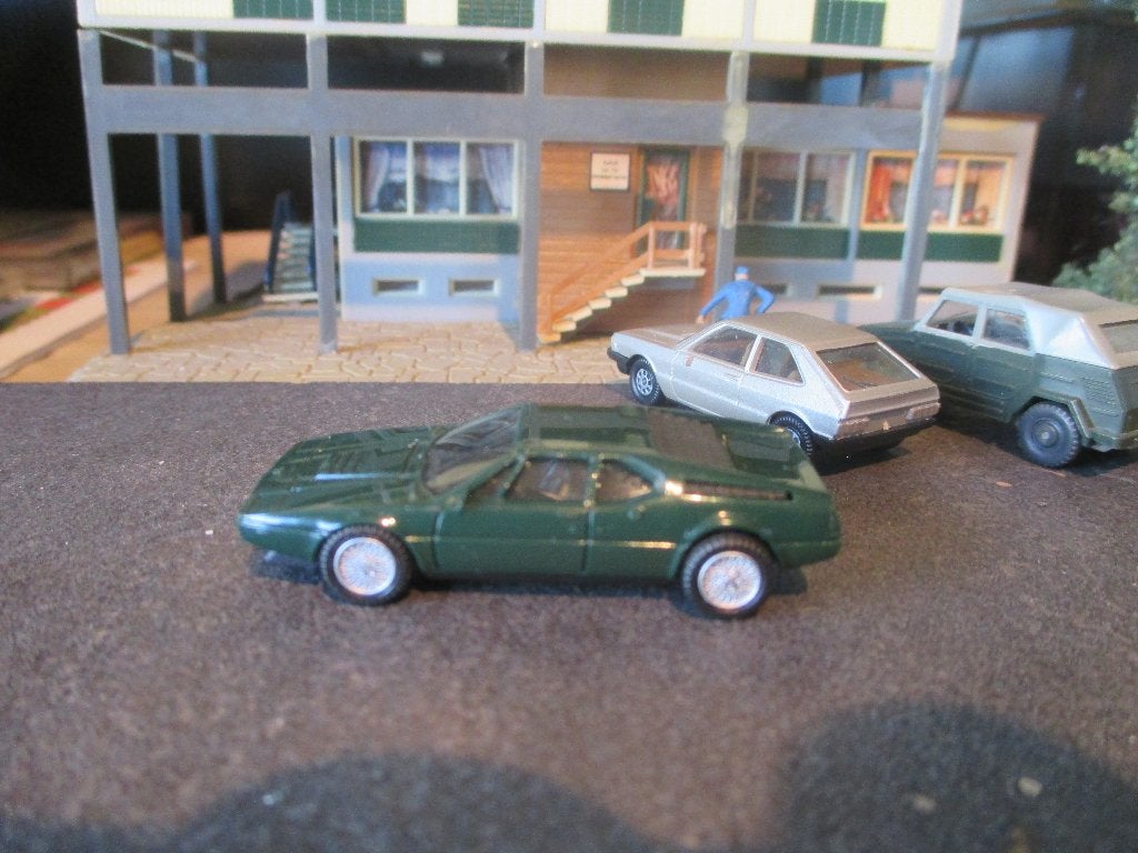 BMW M1 E26 donkergroen met BBS velgen, Ophalen of Verzenden, Zo goed als nieuw, Auto, Herpa