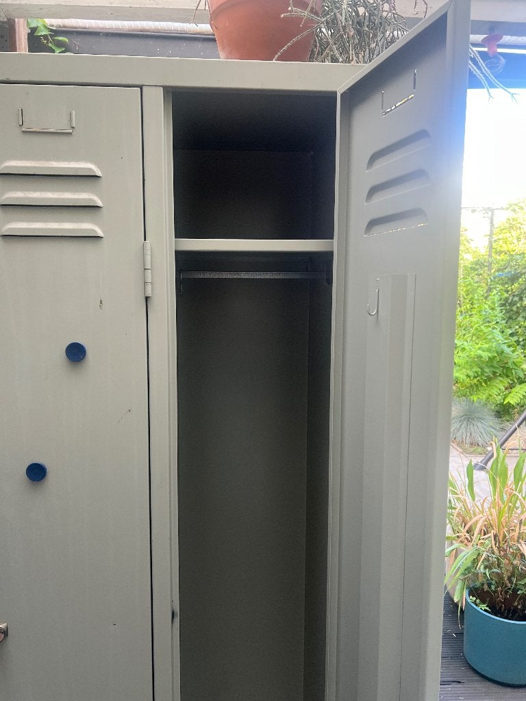 Lockerkast, Ophalen, Gebruikt, Lichte beschadiging