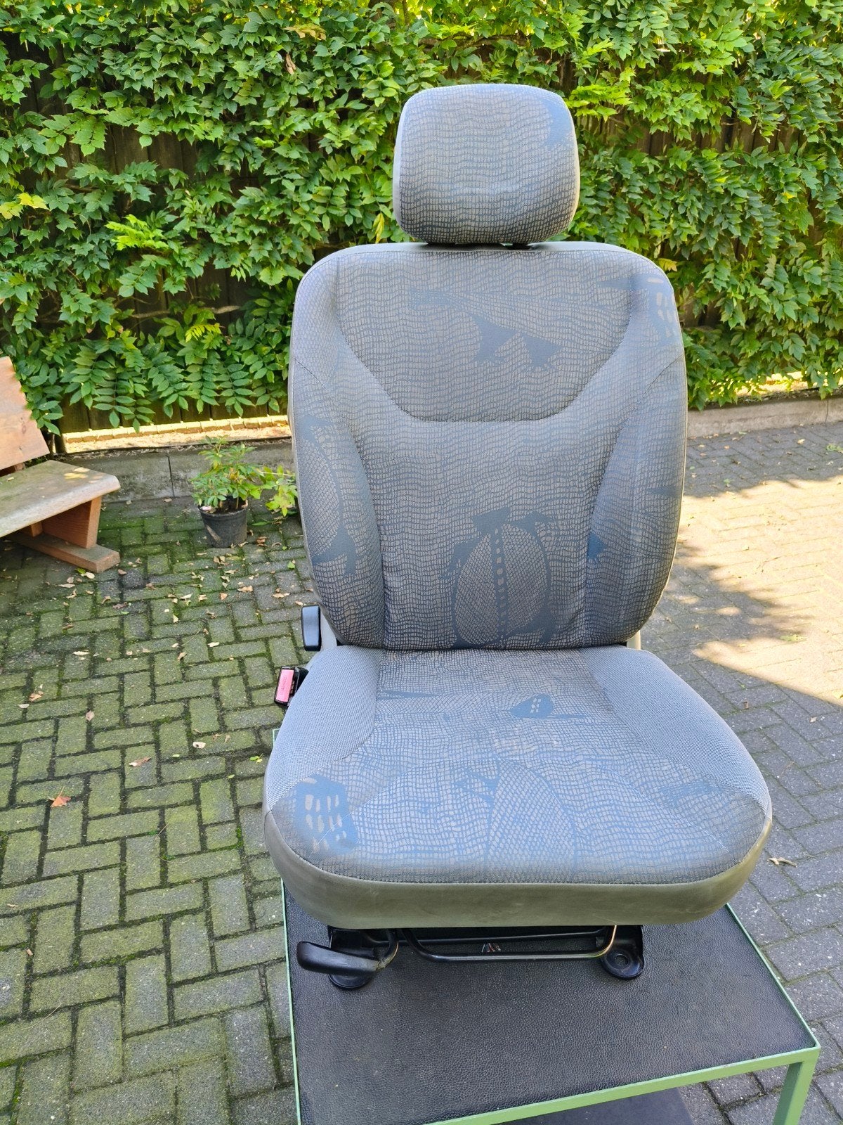 Renault Trafic bestuurders stoel 2001 tot 2014, Ophalen, Gereviseerd, Nissan