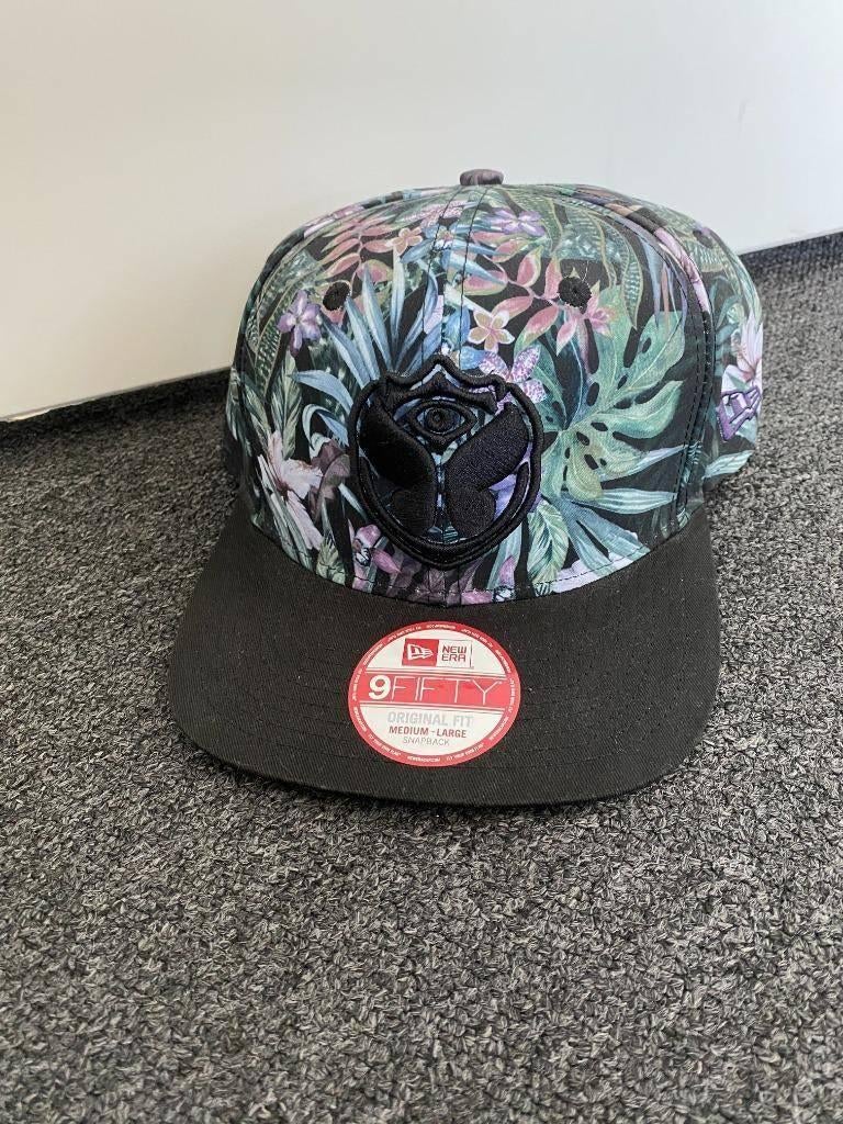 Tomorrowland New Era Pet Snapback Medium/Large 9Fifty, Ophalen of Verzenden, Zo goed als nieuw, Pet