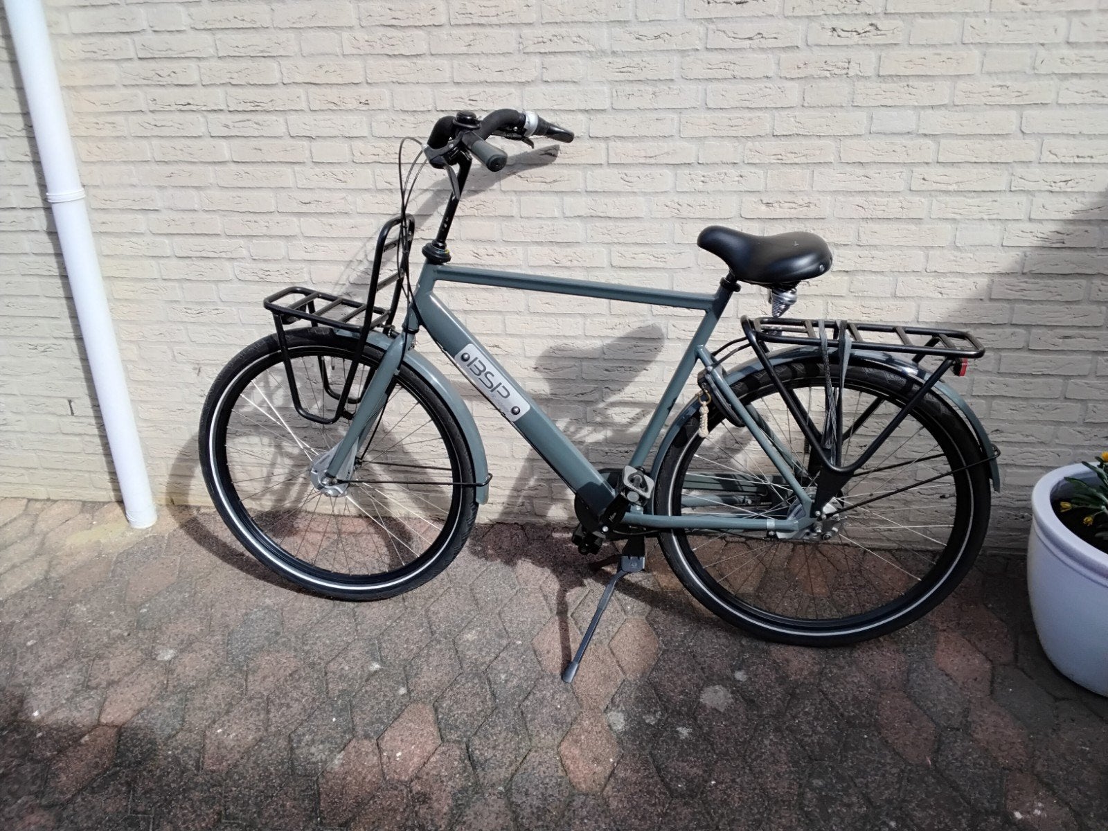 BSP herenfiets, 5 versnellingen en rollerbrakes remmen., Versnellingen, Zo goed als nieuw, 57 tot 61 cm, Schijfrem