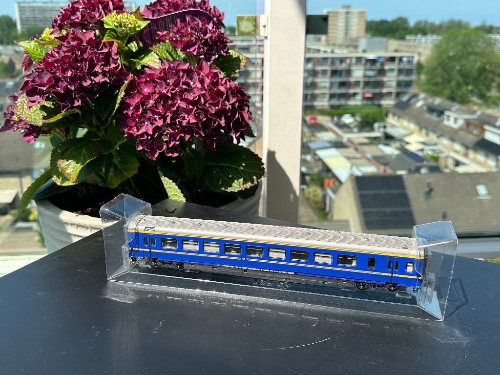Marklin 4362: Blauw NS rijtuig van het Koninklijk echtpaar., Wisselstroom, Gebruikt, Wagon, Ophalen of Verzenden