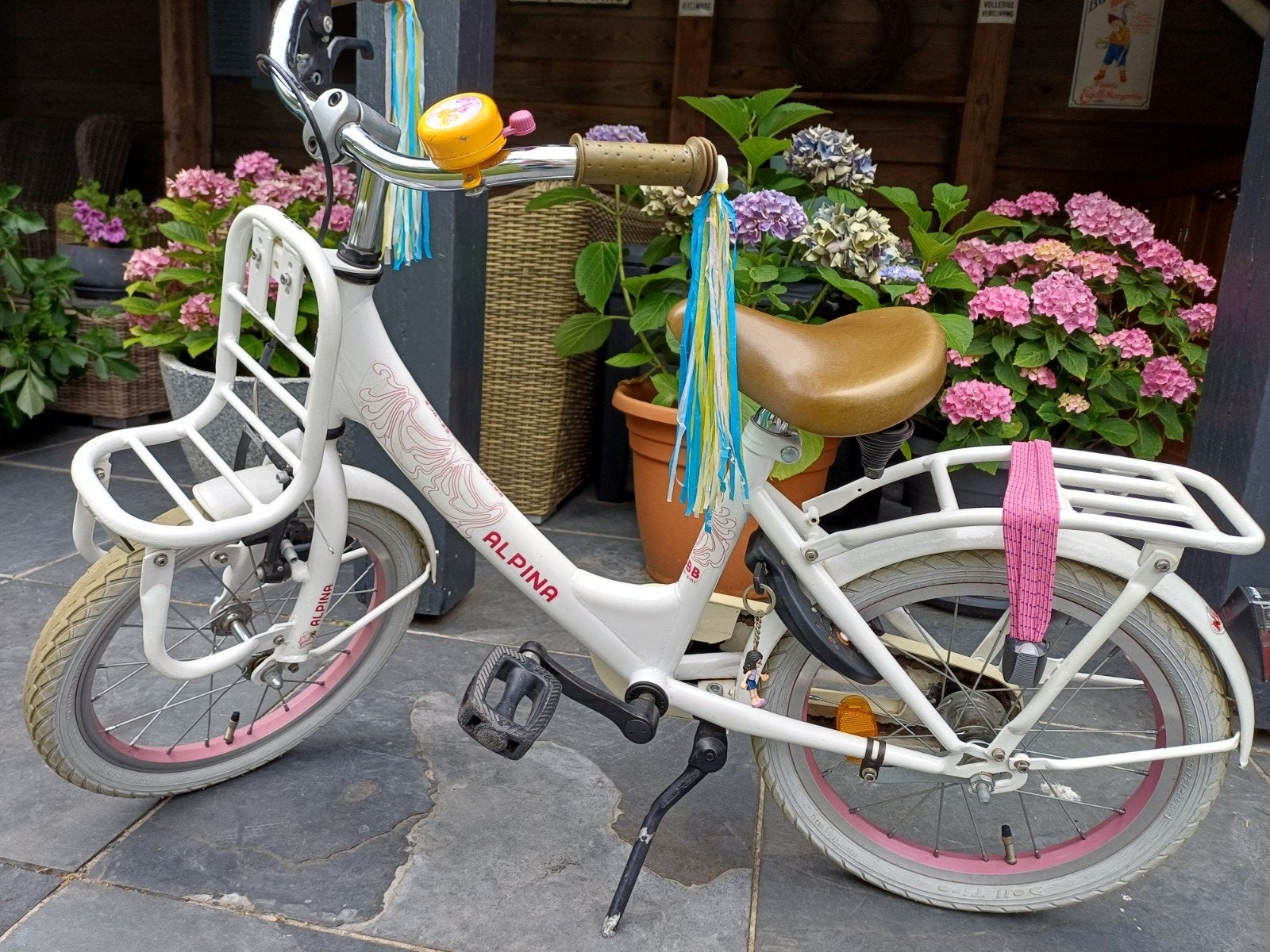Meisjes fiets, Leuk kinderfietsje wit/ roze, Ophalen, Gebruikt, Terugtraprem, 16 inch