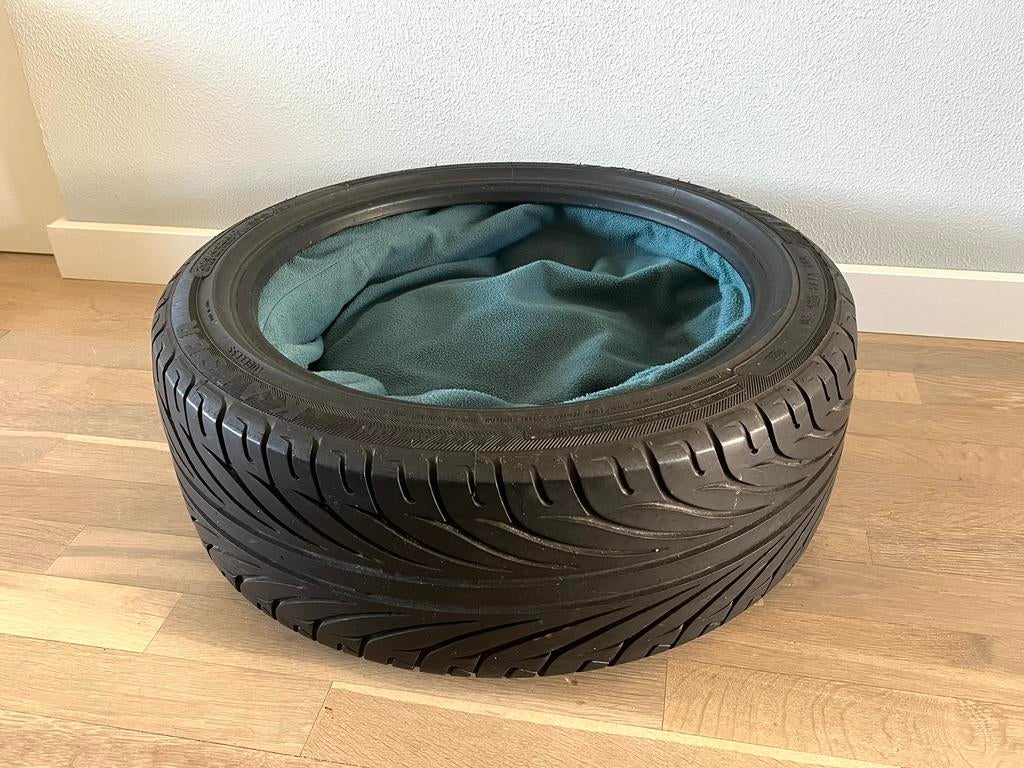 Honden / kattenmand gemaakt van autoband - uitwasbaar kussen, Ophalen, Gebruikt, Overige