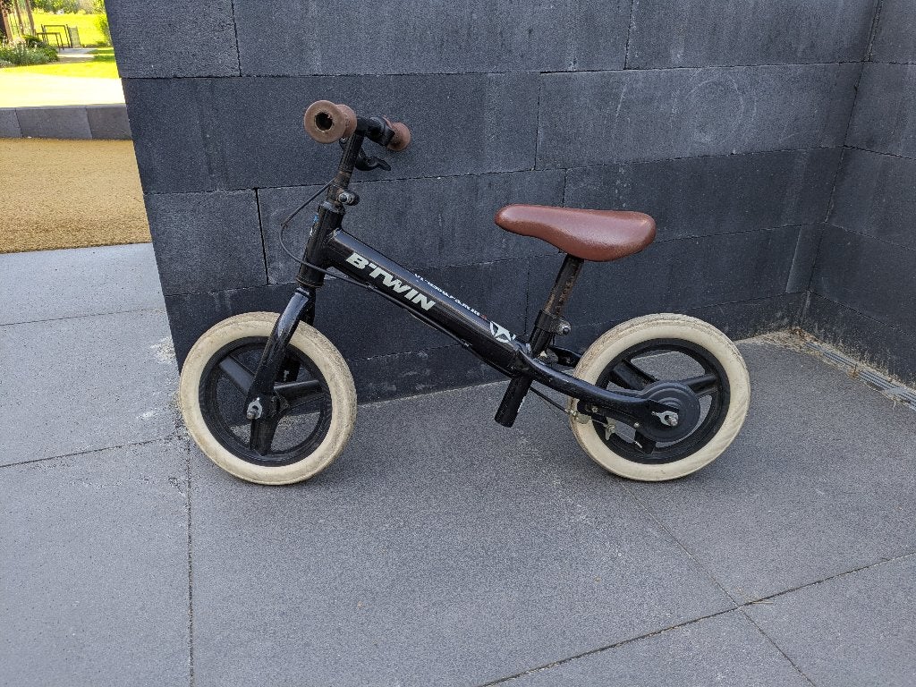 Loopfiets btwin, Fietsen en Brommers, Ophalen, Gebruikt, Velgrem, Minder dan 16 inch