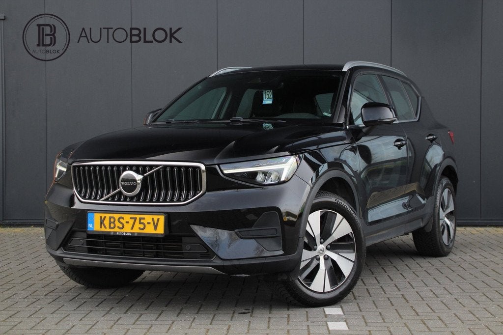 Volvo XC40 1.5 T4 Plug-in hybrid Core Bright | Stoelverwarmi, Auto's, Volvo, Stof, Euro 6, 129 pk, Zwart