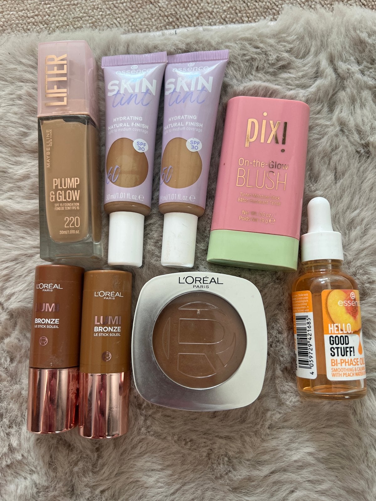 Maybelline-L’Oréal- essence - Make-up set: 8 stuks-, Bruin, Zo goed als nieuw, Make-up, Verzenden