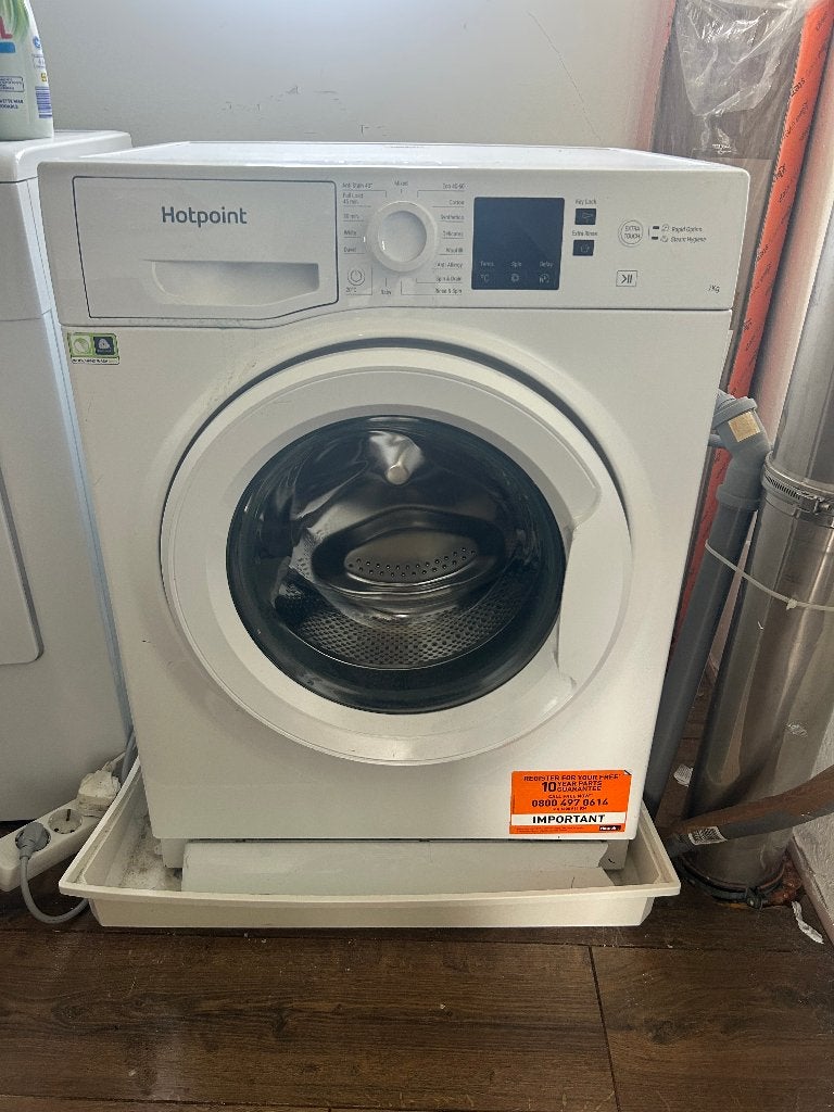 Hotpoint wasmachine 7 kg, werkt perfect, Witgoed en Apparatuur, Ophalen, Gebruikt, Minder dan 85 cm, 1200 tot 1600 toeren