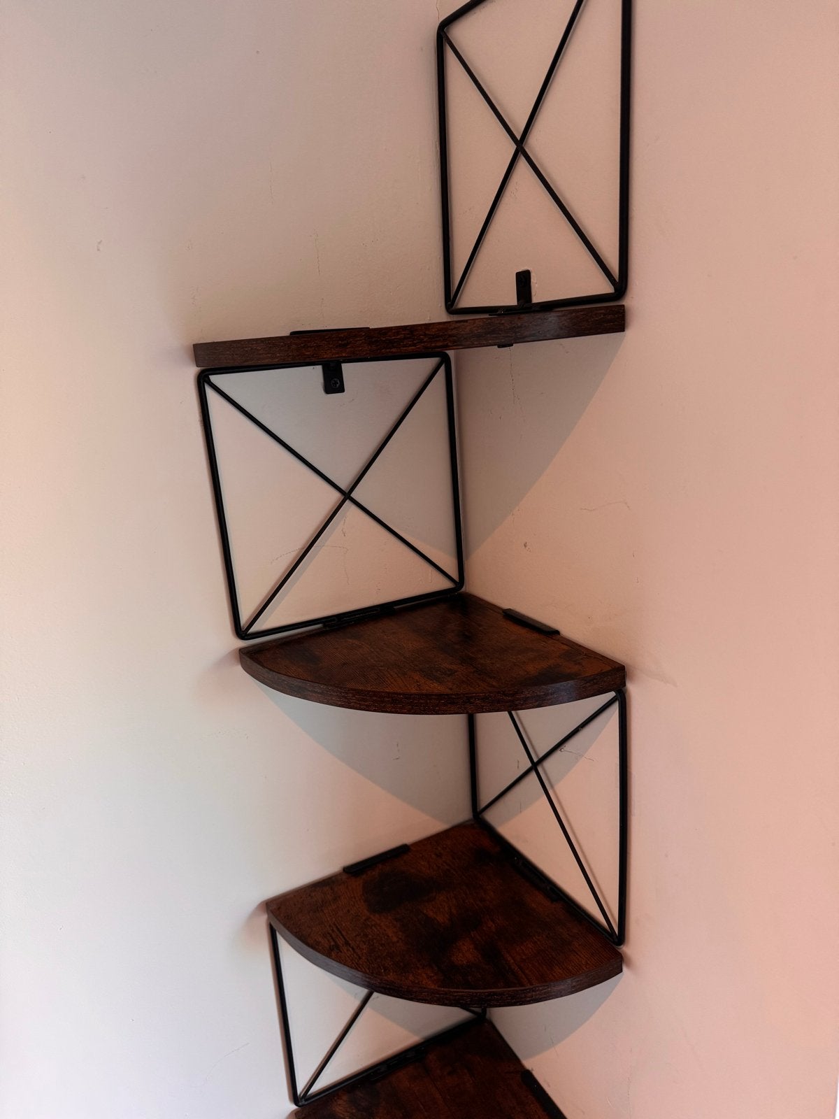 Mooie hoekplankenset voor appartementen, 30cm diep, Ophalen, Zo goed als nieuw