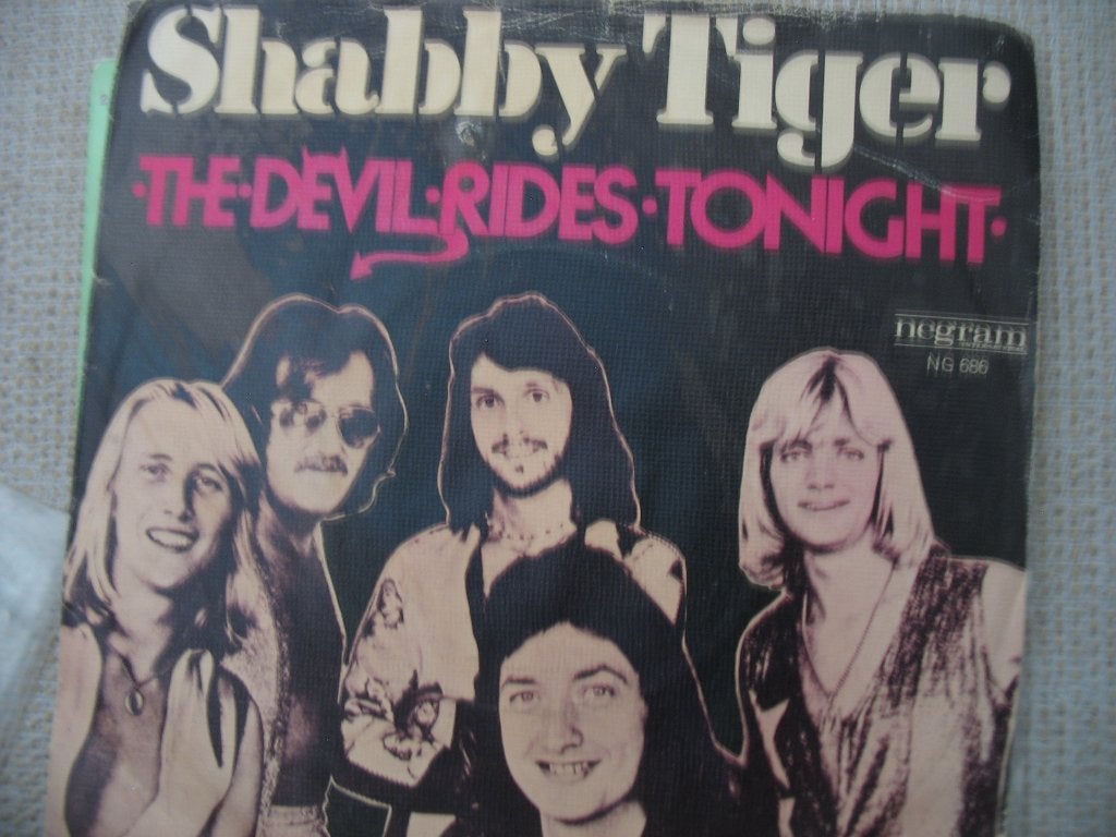 Shabby Tiger - The devil rides tonight, Ophalen of Verzenden, Gebruikt, 7 inch, Pop