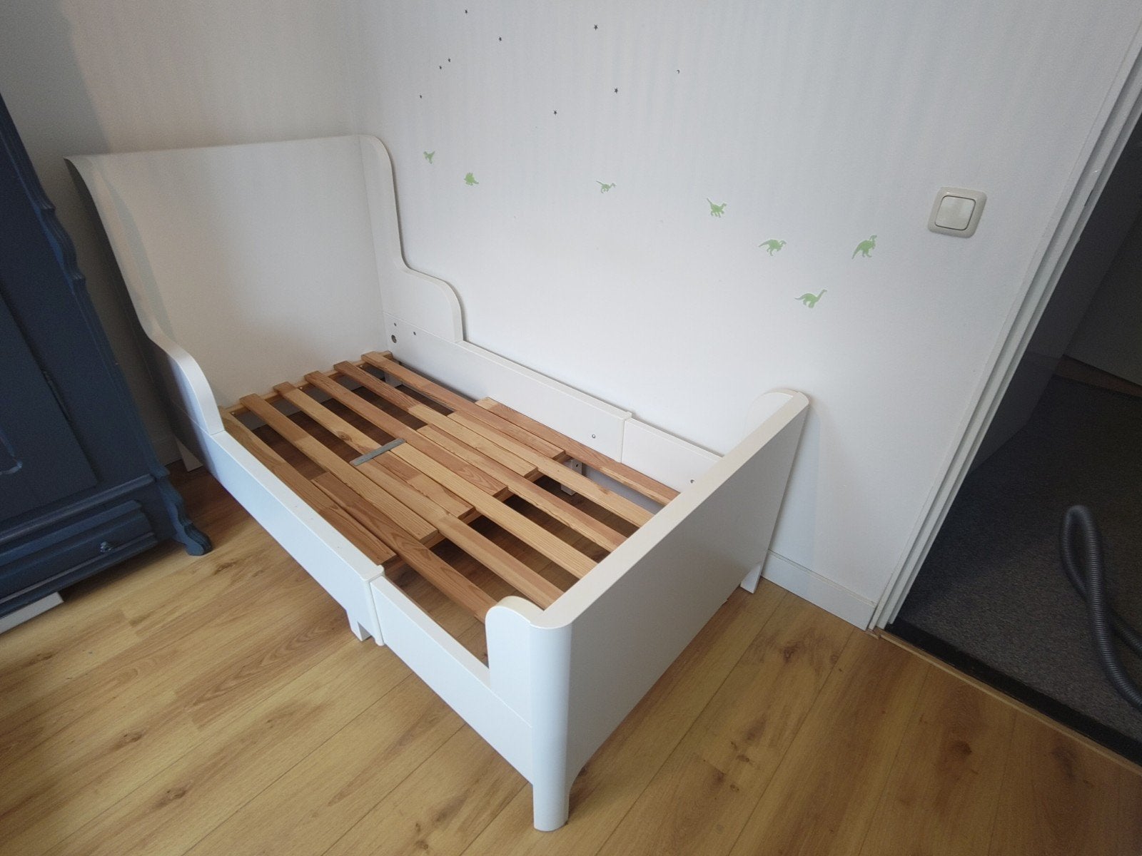 Meegroeibed Ikea Busunge inclusief matras, Ophalen, Verstelbaar, Eenpersoons, Wit