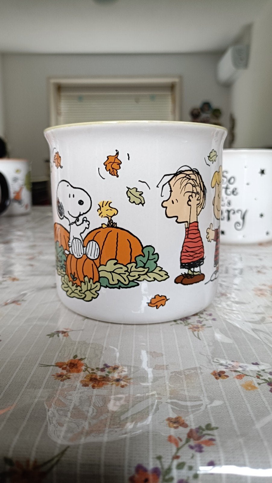 Snoopy Peanuts Mok XL Halloween Herfst, Huis en Inrichting, Keuken | Servies, Nieuw, Overige stijlen, Porselein, Mok