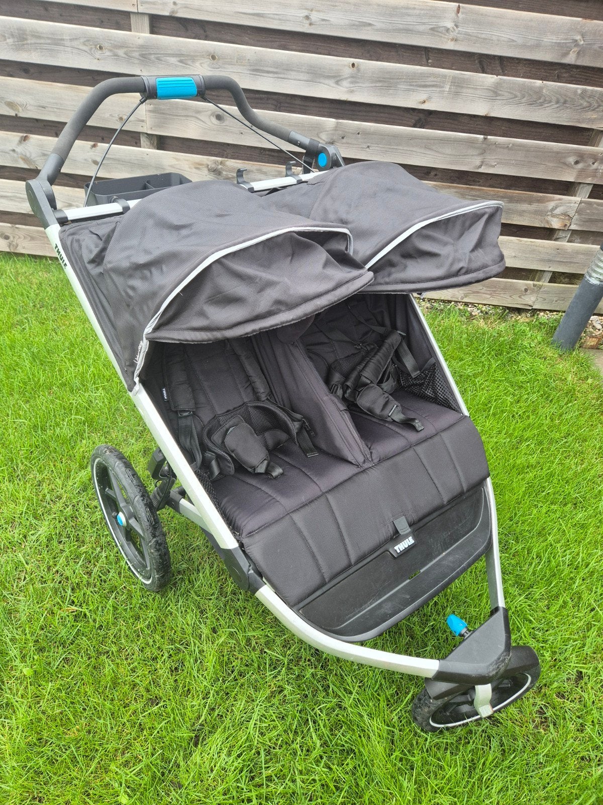 Thule Urban Glide Duo + accessoires en regenhoes., Duowagen, Gebruikt, Combiwagen, Ophalen