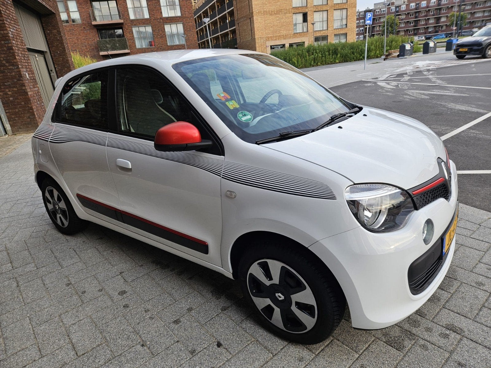 Renault Twingo 1.0 SCE 70 2016 Wit ,Airco, Voorwielaandrijving, Twingo, 840 kg, 4 stoelen