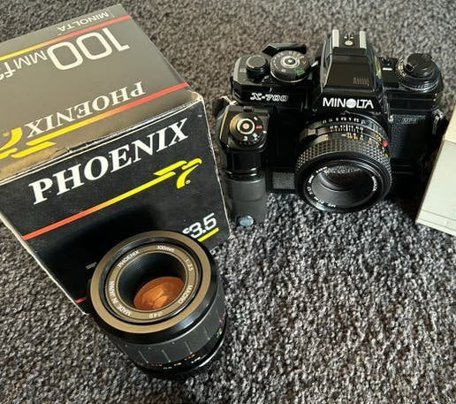Minolta x700 + motordrive 1 + 50mm 1.7 + 100mm 3.5 macro, Ophalen of Verzenden, Gebruikt, Spiegelreflex, Minolta