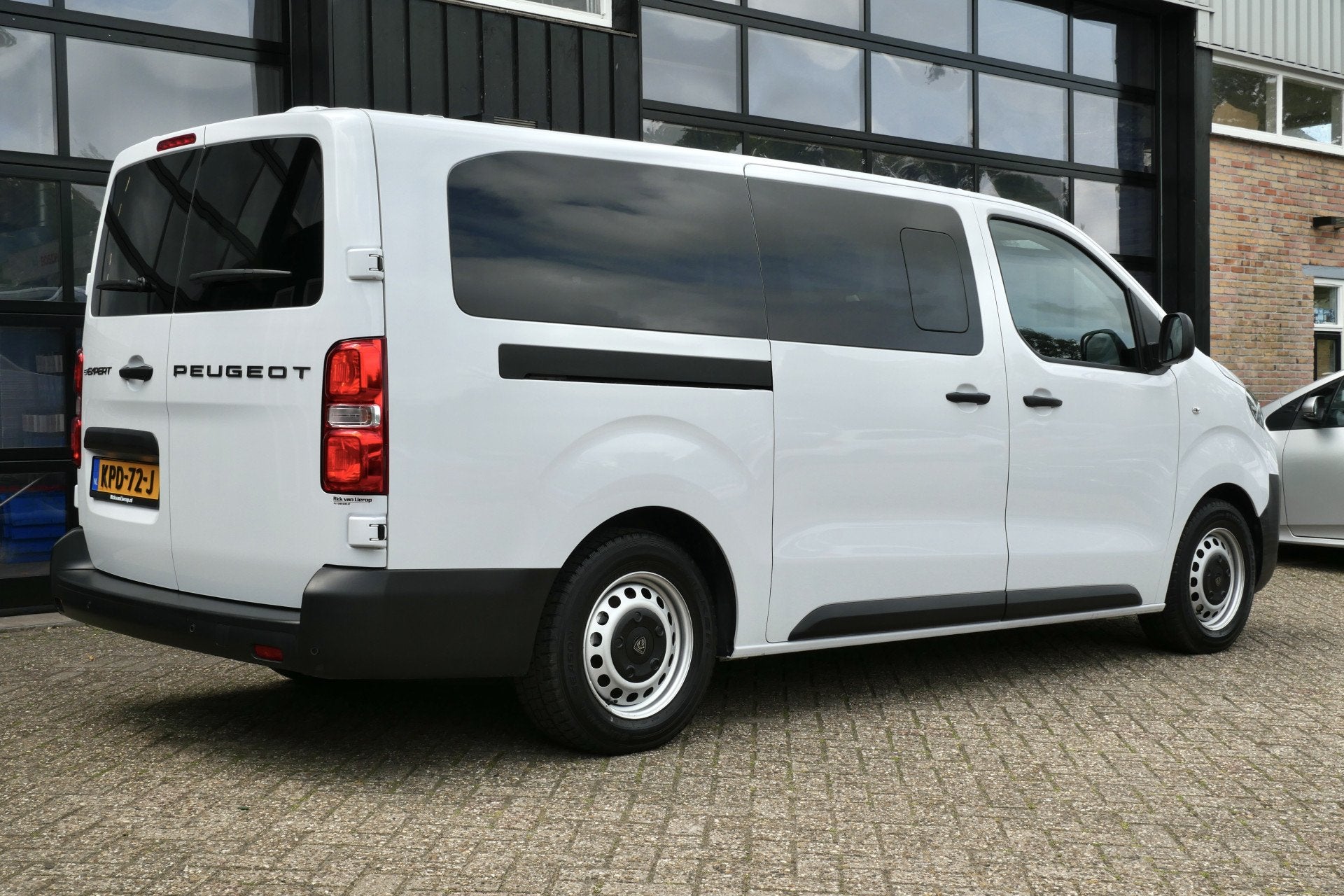 Peugeot e-Expert Long 75 kWh | Carplay | Camera | 2x SCHUIF, Auto's, Peugeot, Gebruikt, Overige carrosserieën, 40 min, Wit