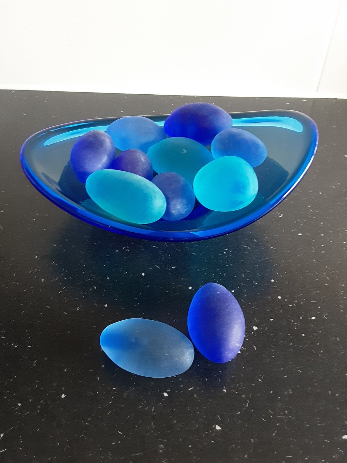 GLAZEN SCHAAL met FROSTED EGGS, Ophalen of Verzenden, Schaal