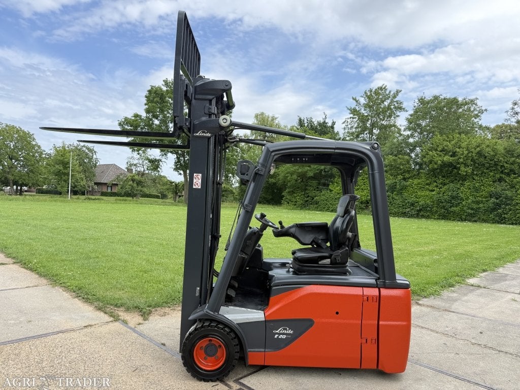 Linde E20 triplo 5.5M Sideshift accu 2024 | 5300 uur | BJ201, Info@vanbeurdenheftrucks.nl, Linde, Heftruck, Ophalen of Verzenden