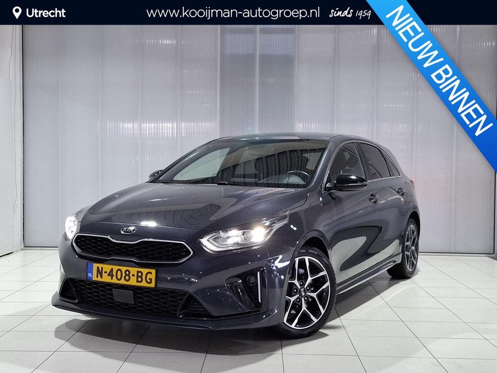 Kia Ceed 1.5 T-GDi MHEV GT-Line Edition Stoel en stuur verwa, Auto's, Kia, Gebruikt, Euro 6, 4 cilinders, 1290 kg