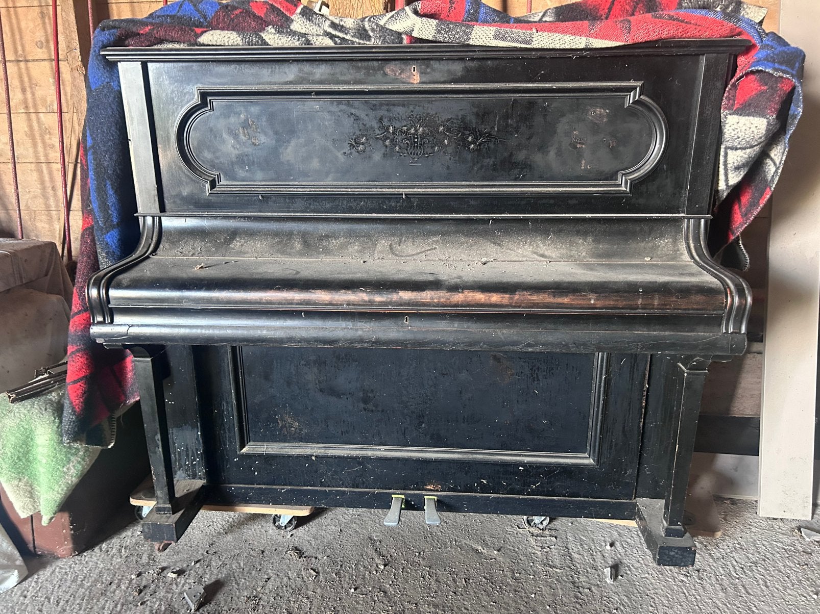 Oude piano, Ophalen, Zo goed als nieuw, Zwart