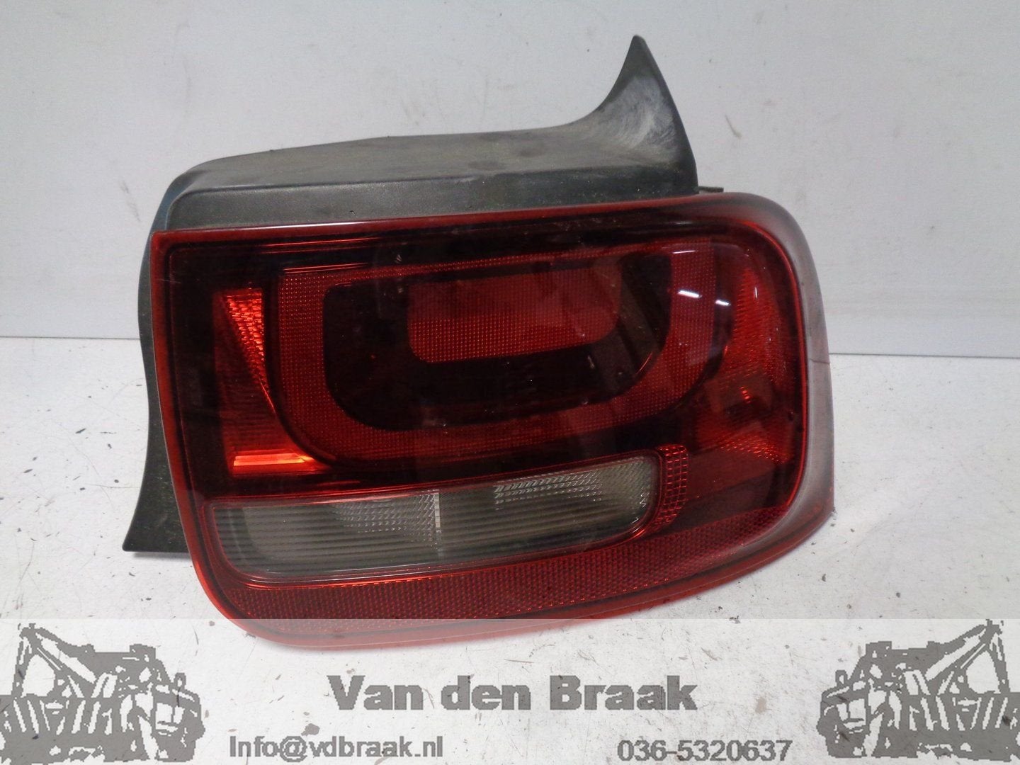 Citroen C4 Cactus 5drs 2014-2018 Achterlicht rechts, Gebruikt, Herkomst onderdeel bekend, -, Ophalen of Verzenden