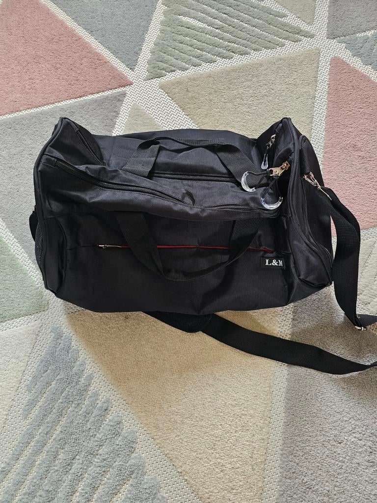 Zwarte sporttas/reistas met schoenenvak - 30L, Ophalen, Zo goed als nieuw