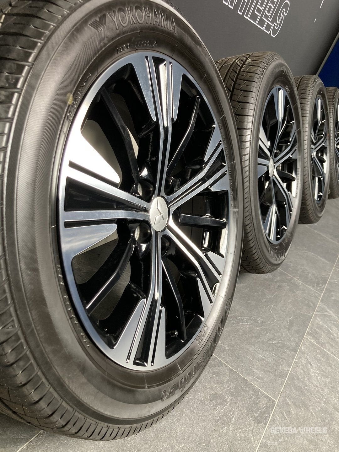 18” orig Mitsubishi Outlander ASX Eclipse velgen + banden  5, Auto-onderdelen, Banden en Velgen, 18 inch, Gebruikt, -, -