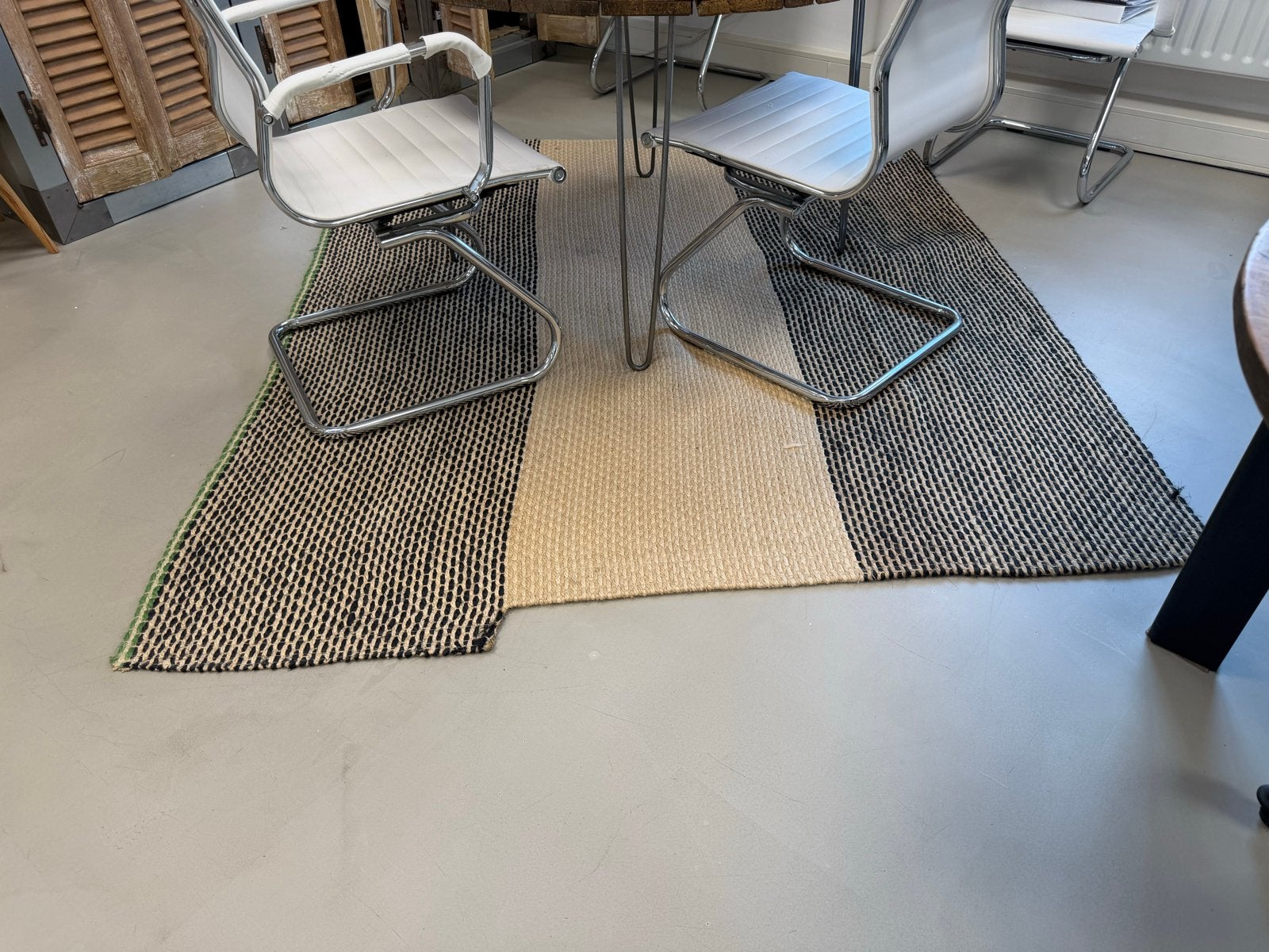 Vloerkleed met strepen - Zwart, beige, groen, Gebruikt, Zwart, 150 tot 200 cm, Rechthoekig