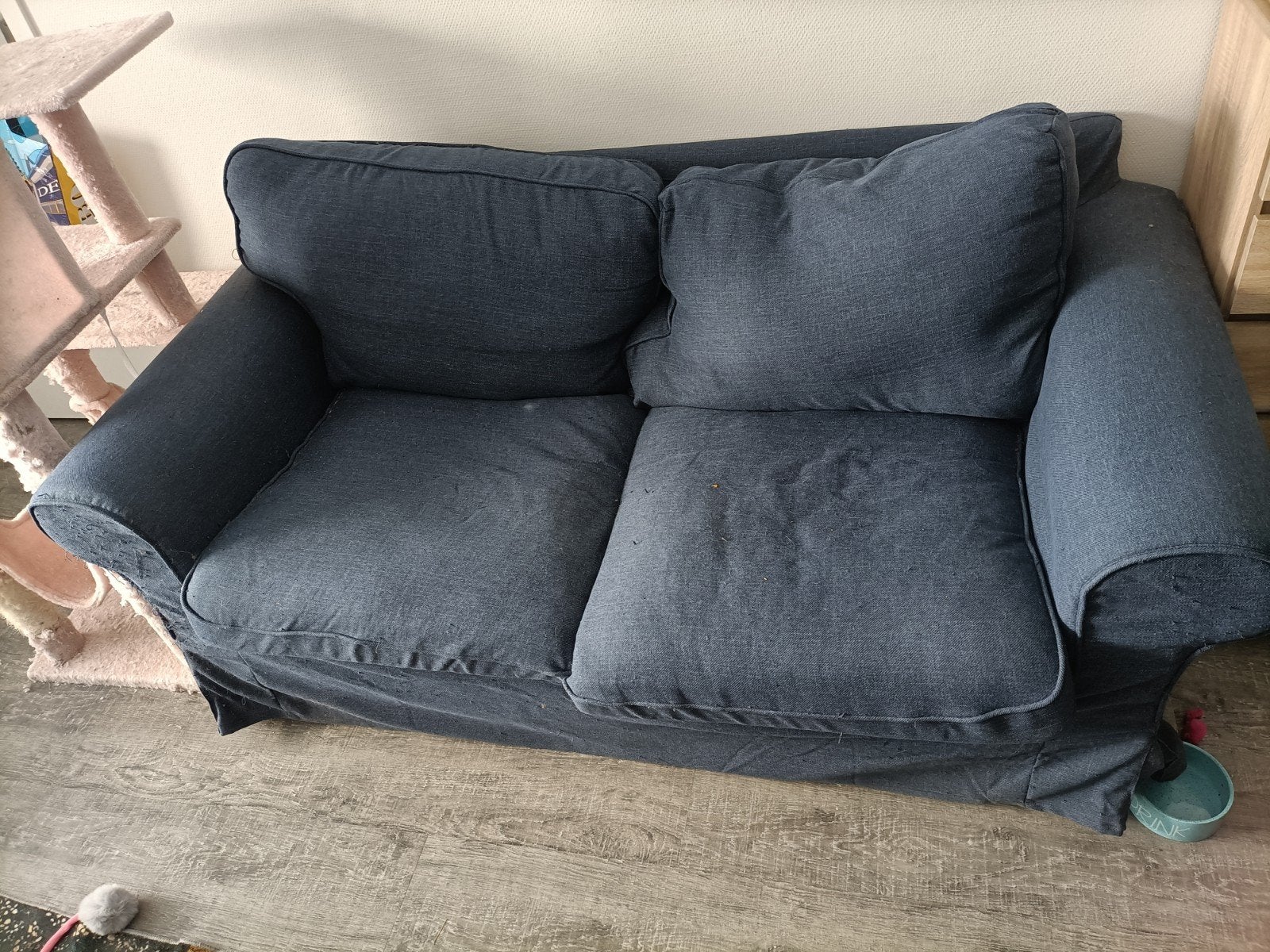 Bank jaar oud Comfortabele tweepersoonsbank - Donkerblauw, Huis en Inrichting, Banken | Bankstellen, Gebruikt, 150 tot 200 cm