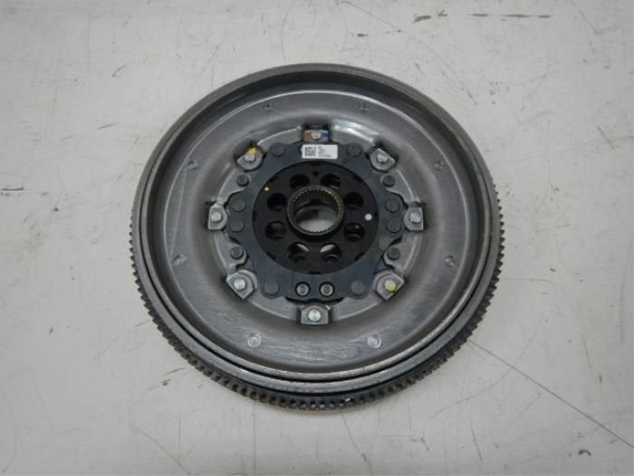 VW Golf 8 Vliegwiel Koppelingsplaat 05L105266J, Auto-onderdelen, Ophalen of Verzenden, Gebruikt
