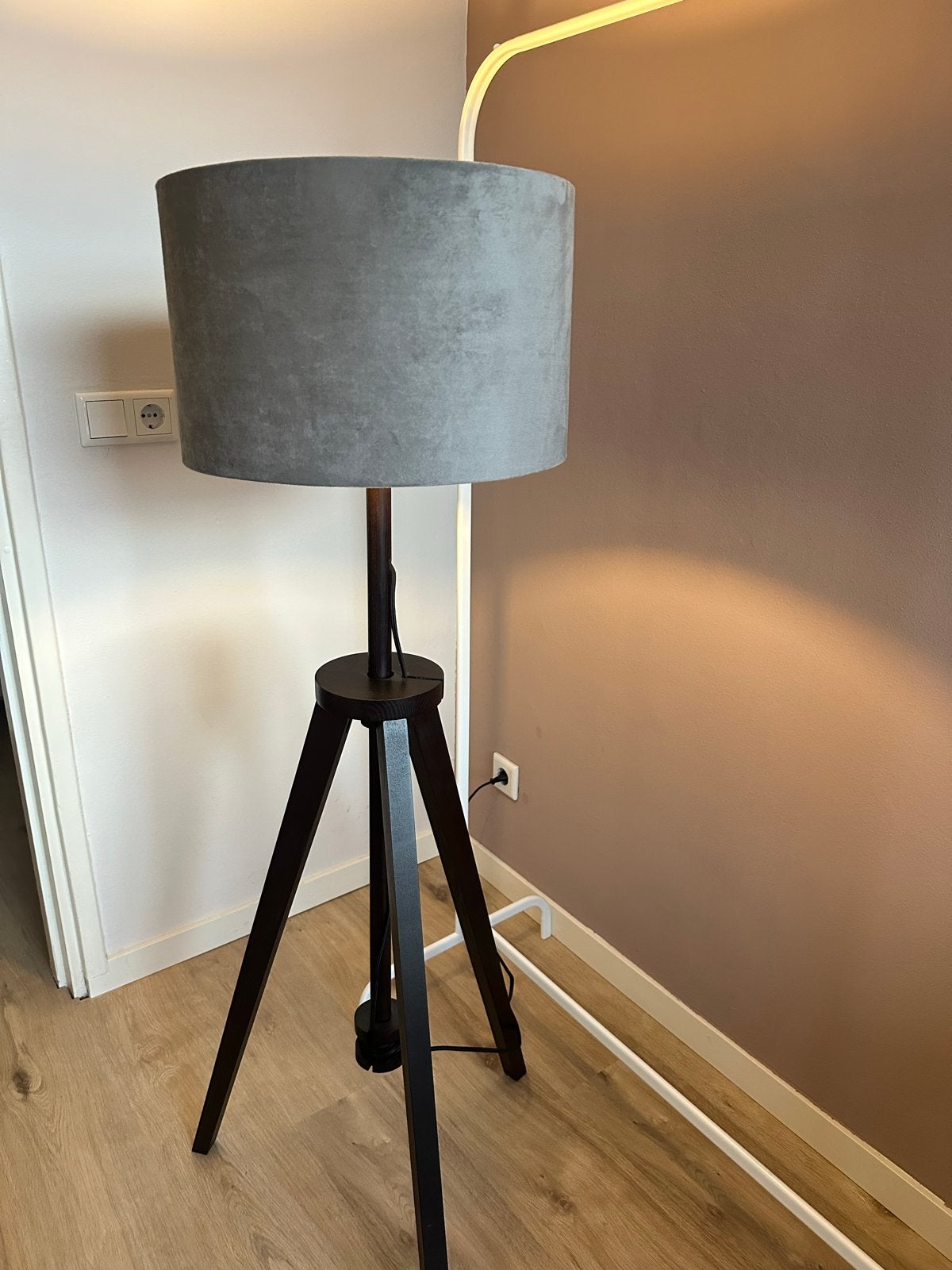 Lauters lamp ikea, Huis en Inrichting, Lampen | Vloerlampen, Zo goed als nieuw, 100 tot 150 cm, Hout, E27 (groot), Ophalen