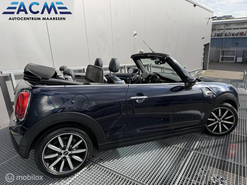 Mini Cabrio 1.5 Cooper Sidewalk Edition, Auto's, Mini, 136 pk, Gebruikt, Euro 6, Leder
