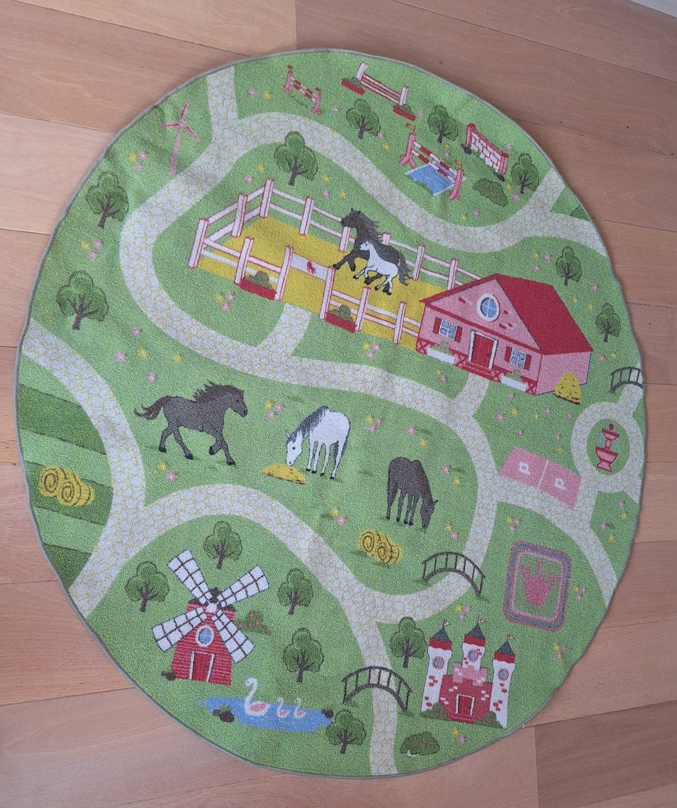 rond vloerkleed, Ophalen, Zo goed als nieuw, Kleed of Kussen