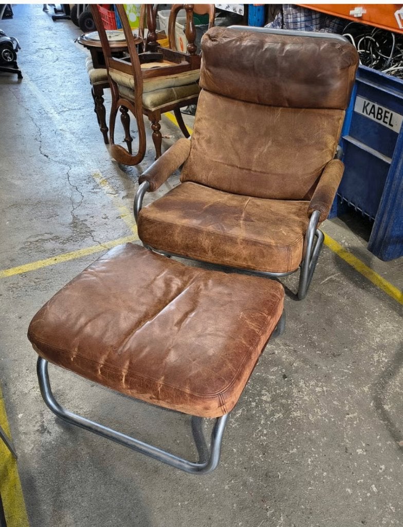 Vintage Gelderland Oberman fauteuil model 601 met voetenkruk, Antiek en Kunst, Ophalen