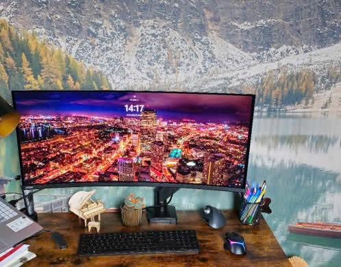 MSI MAG 341CQP QD-OLED, Gaming, Gebruikt, MSI, In hoogte verstelbaar