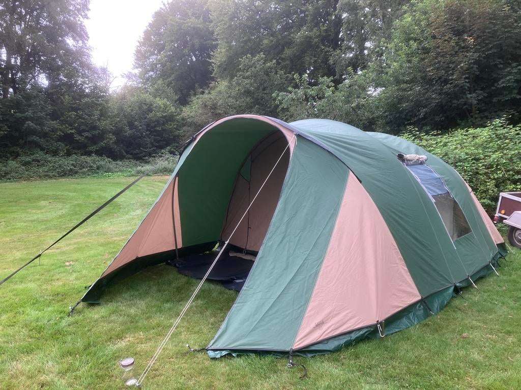 Tunneltent Falco Havik 4, Ophalen, Zo goed als nieuw, Tot en met 4