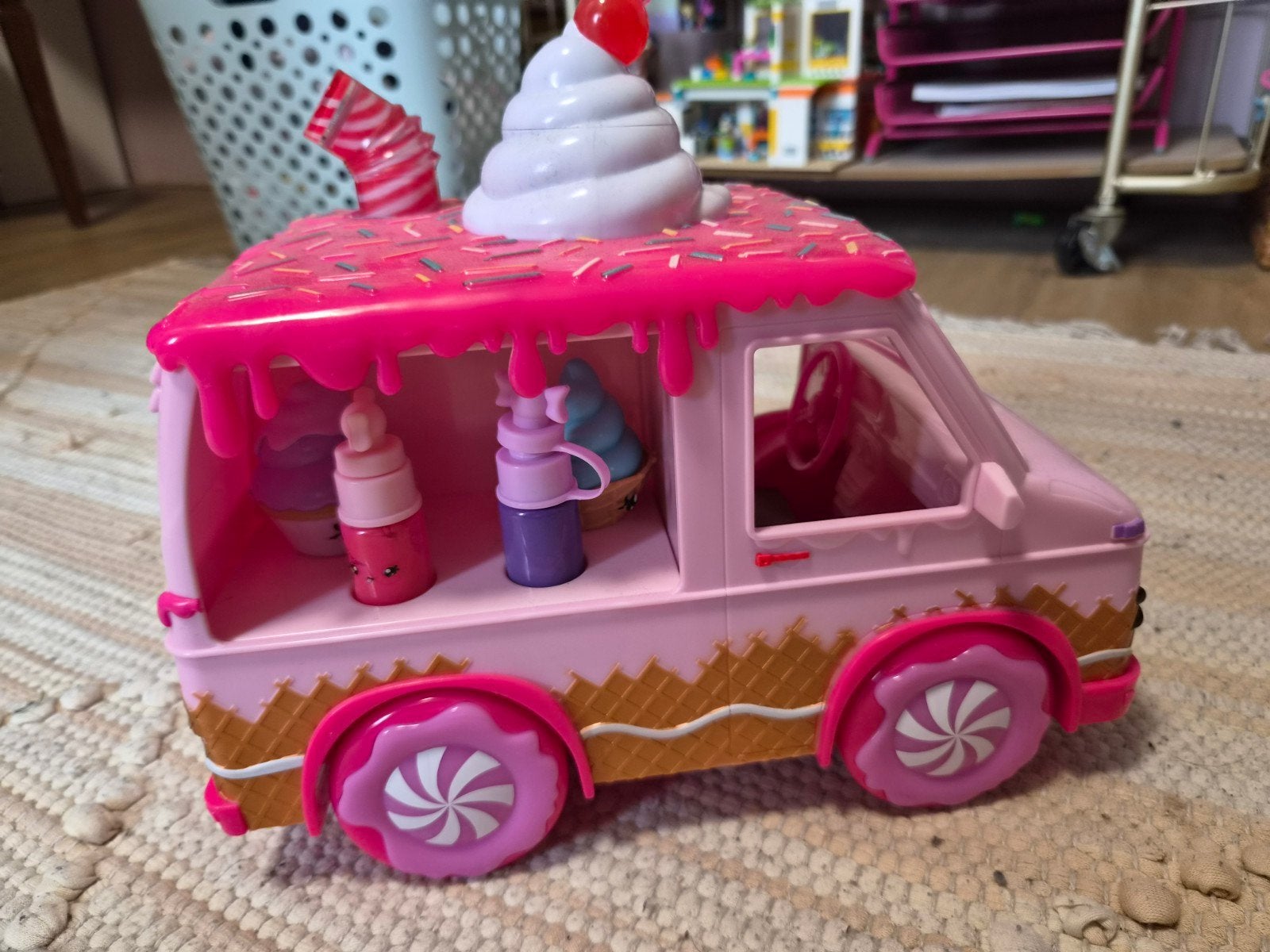 Shopkins ijscowagen speelset, Ophalen, Gebruikt