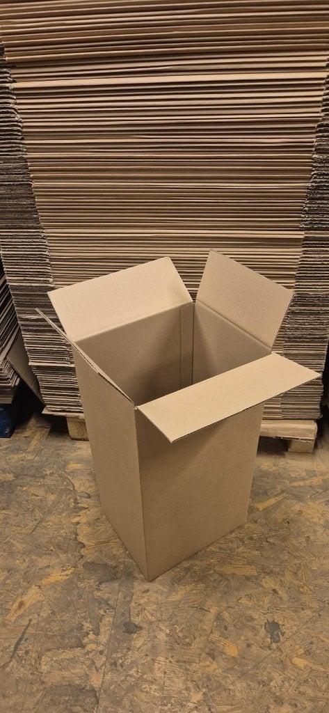 kartonnen dozen 320x250x600, Diversen, Ophalen of Verzenden, Nieuw