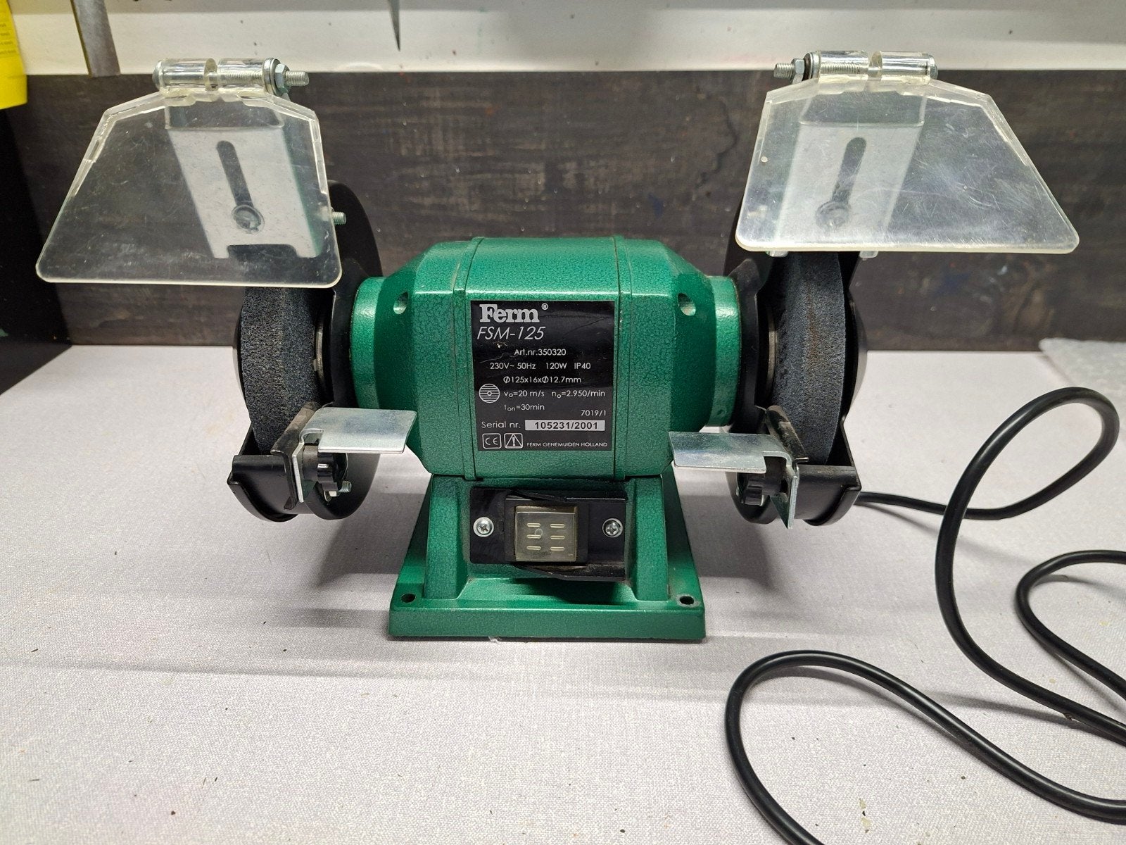 Slijpmachine zo goed als nieuw Ferm, Ophalen, Zo goed als nieuw, Minder dan 700 watt, Werkbankslijpmachine