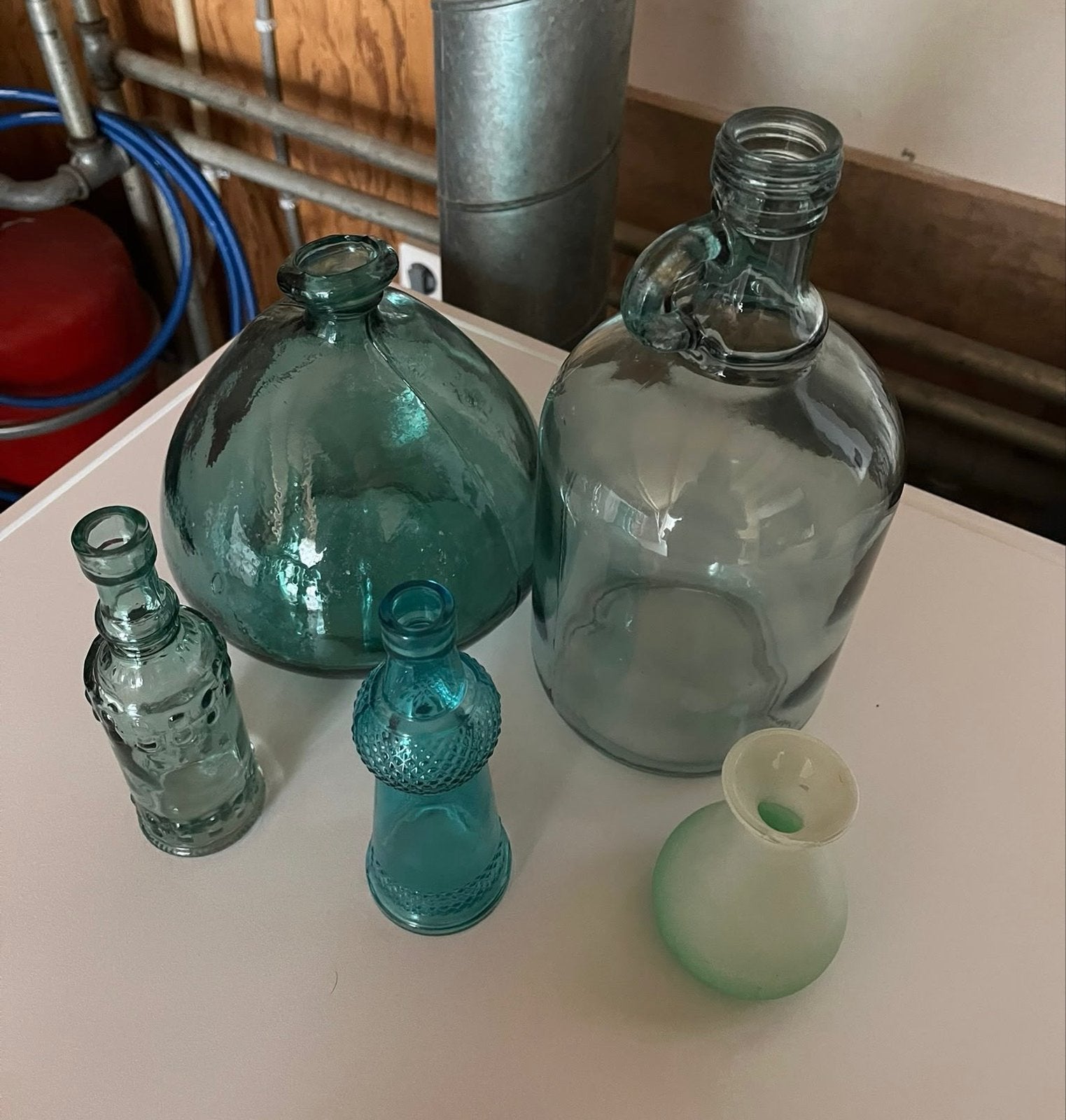 Set van diverse glazen vazen en flessen, Antiek en Kunst, Ophalen