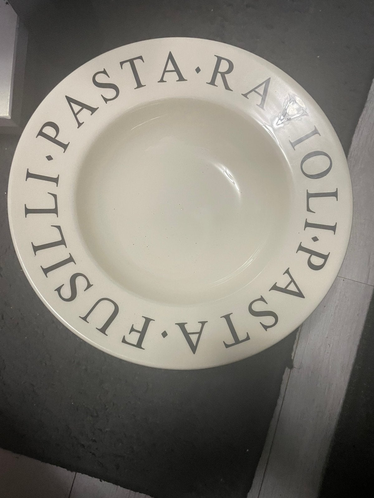 4 pasta grote borden, Ophalen, Zo goed als nieuw, Bord(en), Overige stijlen