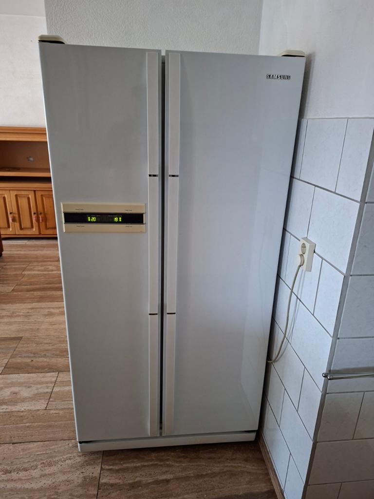 Samsung Side-by-Side Koelkast met Aparte Vriezer, Witgoed en Apparatuur, Koelkasten en IJskasten, Gebruikt, Met aparte vriezer