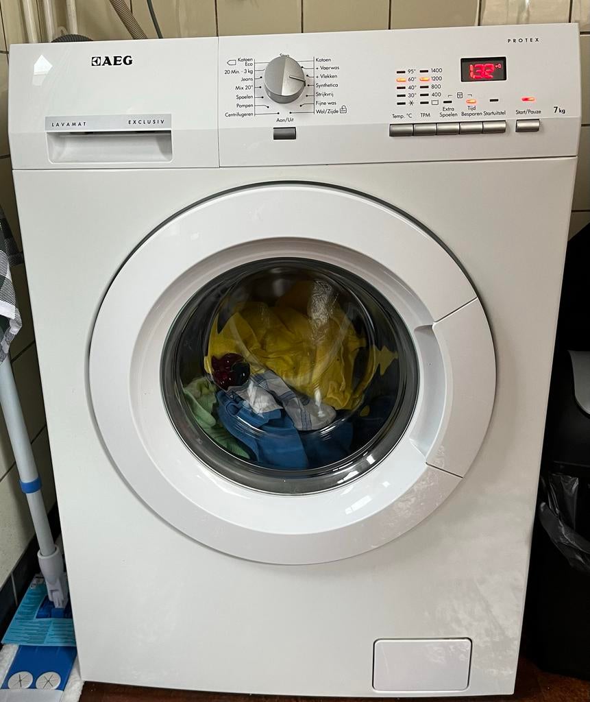 AEG Lavamat Exclusiv Wasmachine - 7kg, Ophalen, Zo goed als nieuw, Voorlader, Kort programma