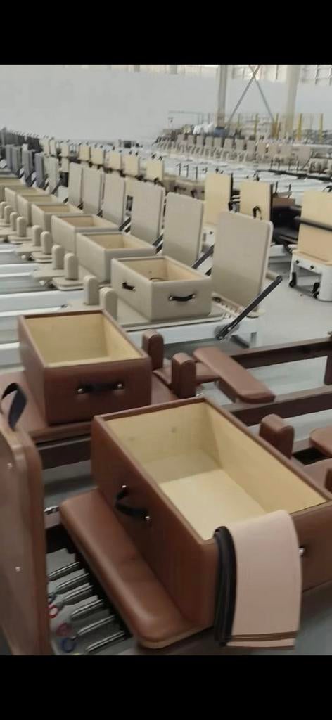 Pilates reformer Aluminium met hout look studio kwaliteit, Ophalen
