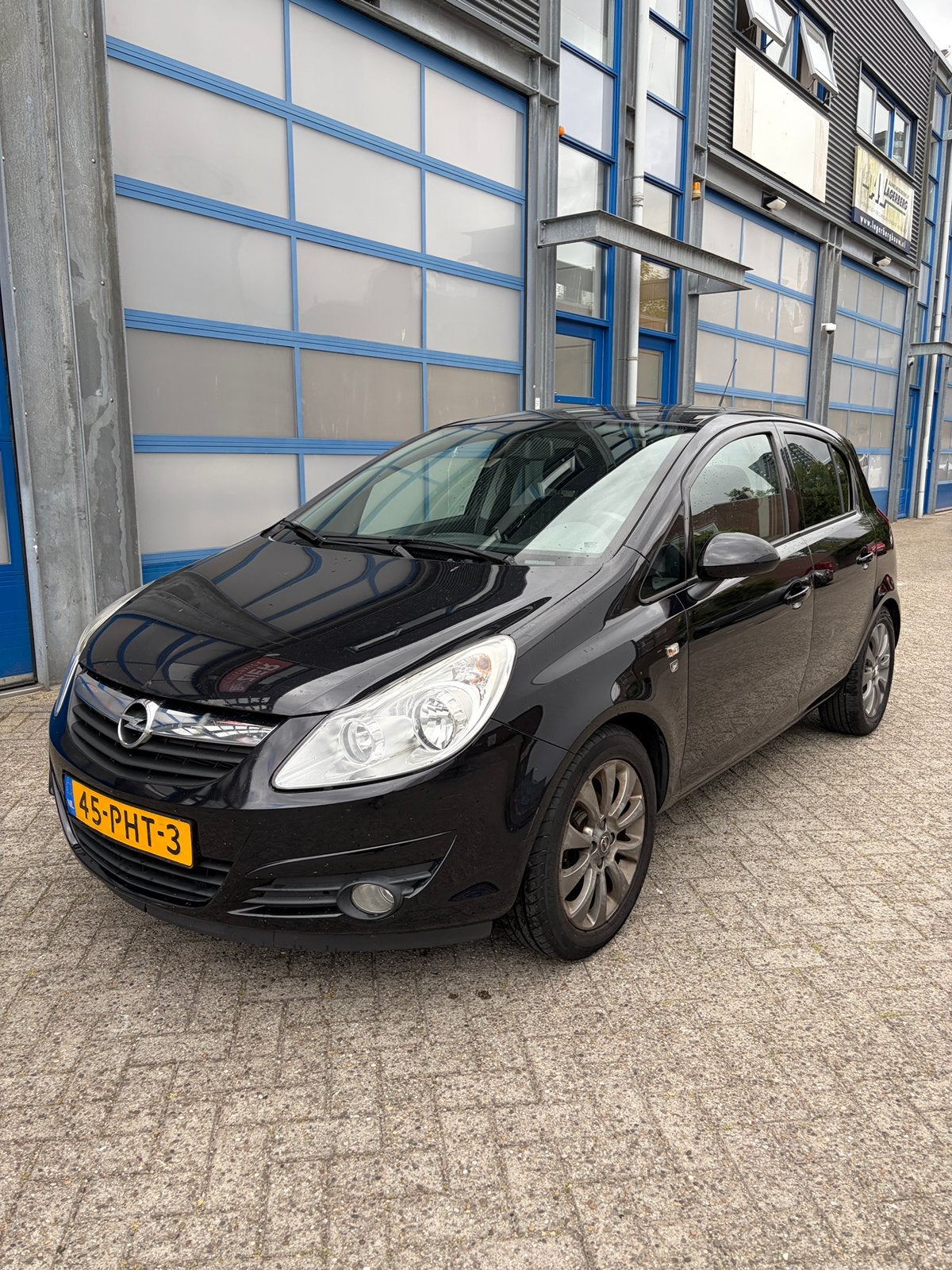 Opel Corsa 1.4-16V 111 Edition 5Deurs AIRCO, Voorwielaandrijving, 1063 kg, 1398 cc, 4 cilinders