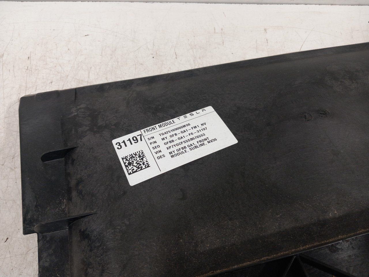 Luchtrooster Tesla Model Y, Onderdelen@venauto.nl, Van der Ven Autorecycling B.V., Gebruikt, Ettenseweg 76, 4706 PB Roosendaal, The Netherlands