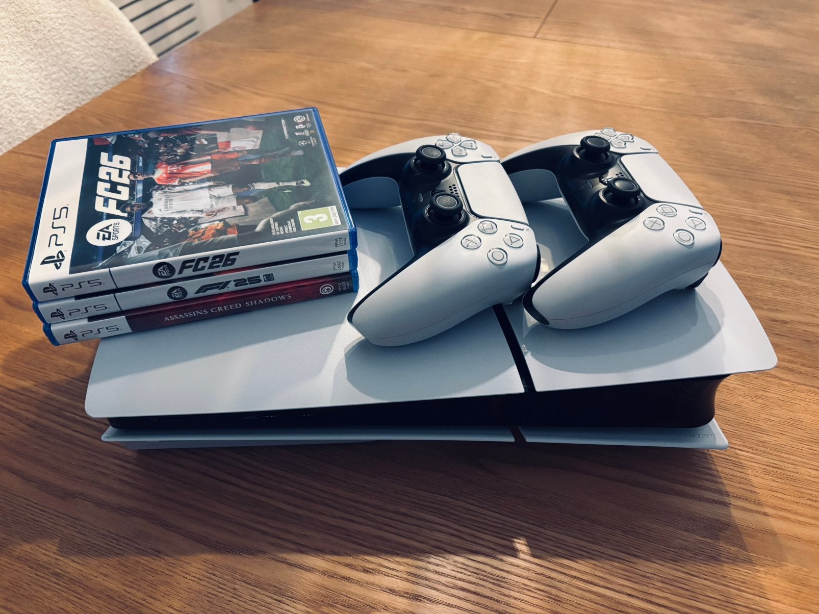 SONY Playstation 5 Console Slim + DualSense Controllers, Ophalen, Zo goed als nieuw